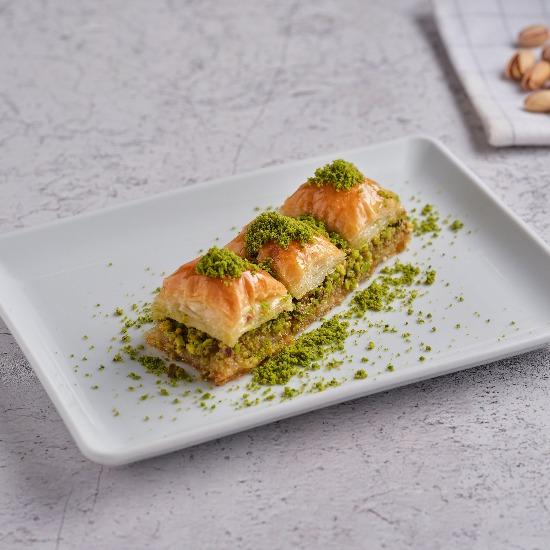 Spesiyal Kuru Baklava